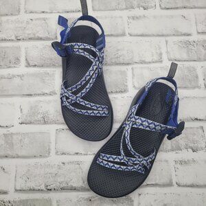 Chaco Classic Sandals Blue Black Size 4 Youth Hiking Water Strappy Outdoor